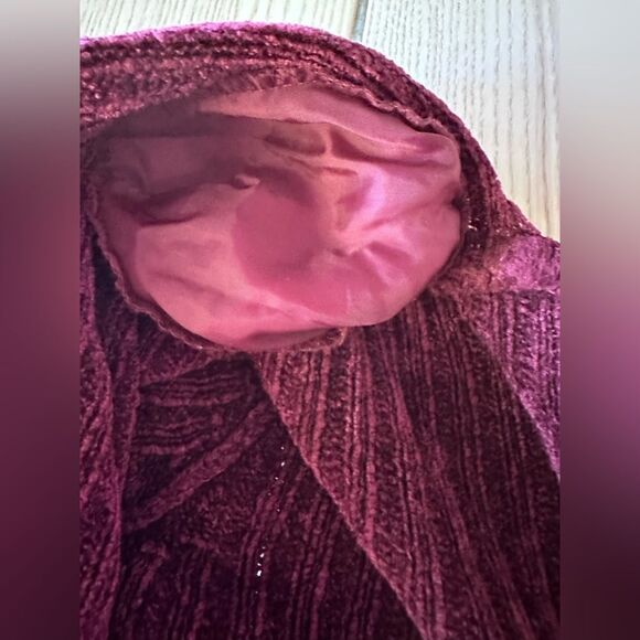 Lord & Taylor Maroon Knit zip up cardigan - Petite Medium - Picture 5 of 5